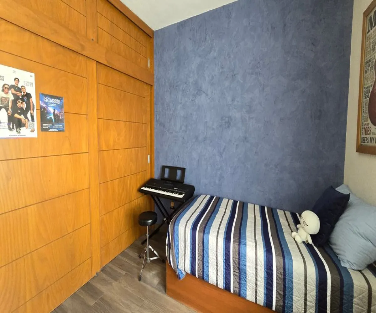 Casa En Venta,Colonial Tlaquepaque,Calle República de Nicaragua 161, San Pedro Tlaquepaque, Jalisco 45570, 3 Habitaciones,3 Baños,Calle República de Nicaragua,3,plfUPLT Casa En Venta,Colonial Tlaquepaque,Calle República de Nicaragua 161, San Pedro Tlaquepaque, Jalisco 45570, 3 Habitaciones,3 Baños,Calle República de Nicaragua,3,plfUPLT