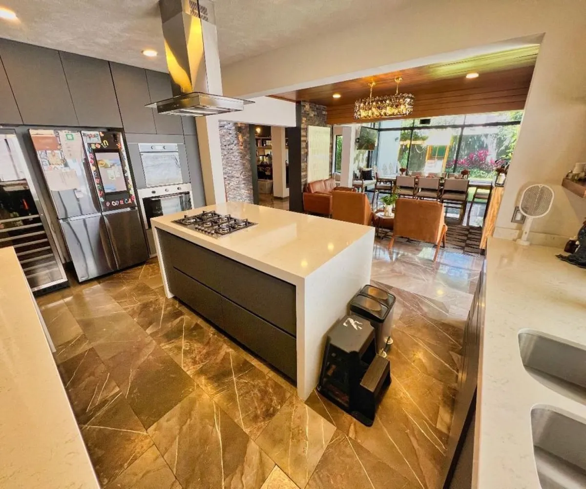 Casa En Venta,Valle Real,Paseo San Arturo S/N, Zapopan, Jalisco 45019, 4 Habitaciones,5 Baños,Paseo San Arturo,1,pDW5SAZ