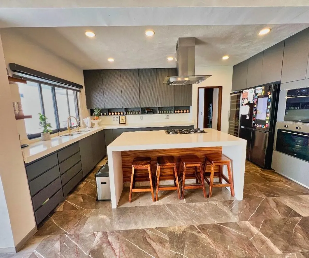 Casa En Venta,Valle Real,Paseo San Arturo S/N, Zapopan, Jalisco 45019, 4 Habitaciones,5 Baños,Paseo San Arturo,1,pDW5SAZ