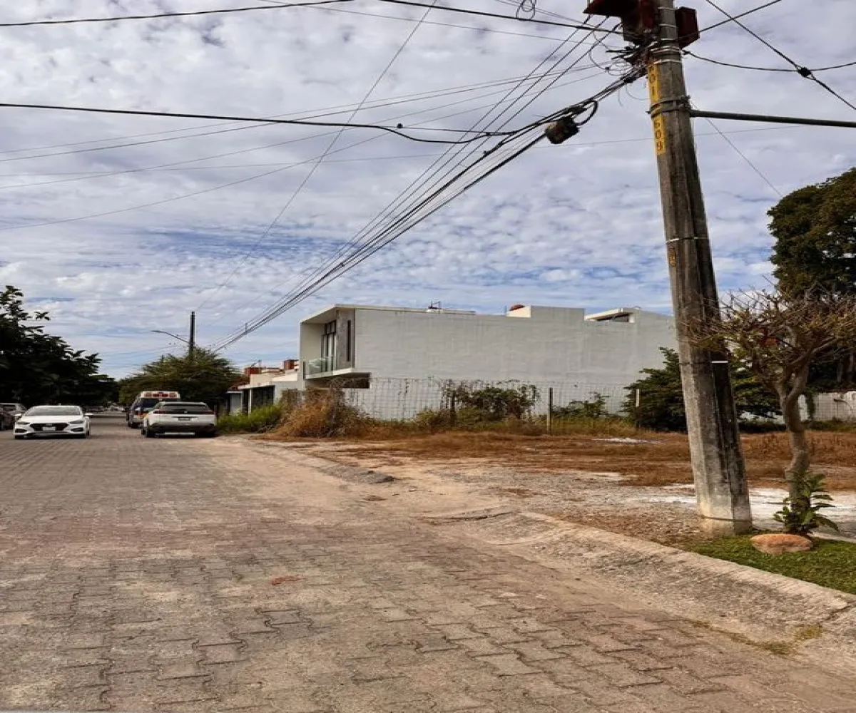 Terreno En Venta,Las Aralias,Av del Tordo S/N 34, Puerto Vallarta, Jalisco 48328,Av del Tordo,p1XiZYI