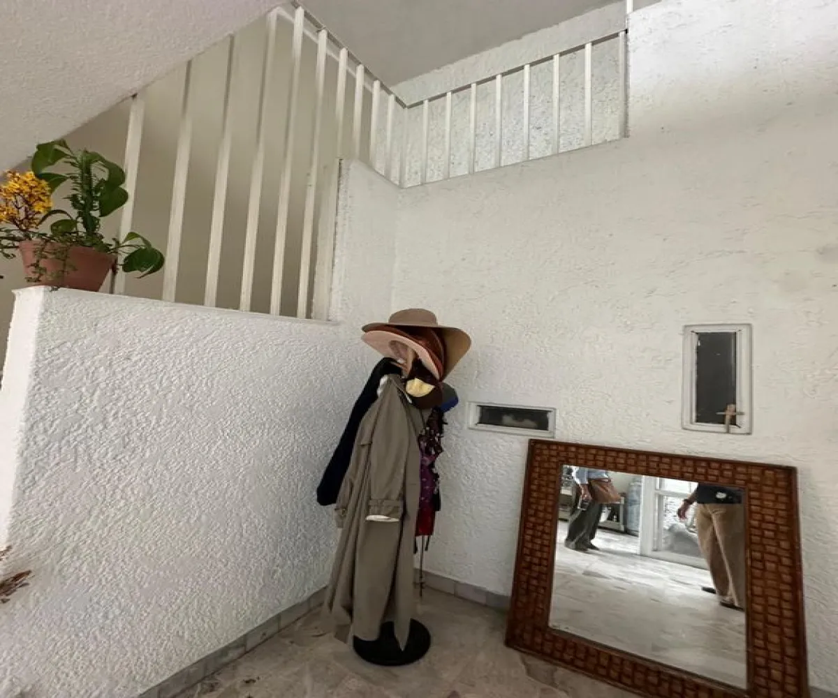 Casa En Venta,Santa Teresita,Calle Ignacio Ramírez 464, Guadalajara, Jalisco 44600, 4 Habitaciones,2 Baños,Calle Ignacio Ramírez,2,pqkNwYa Casa En Venta,Santa Teresita,Calle Ignacio Ramírez 464, Guadalajara, Jalisco 44600, 4 Habitaciones,2 Baños,Calle Ignacio Ramírez,2,pqkNwYa
