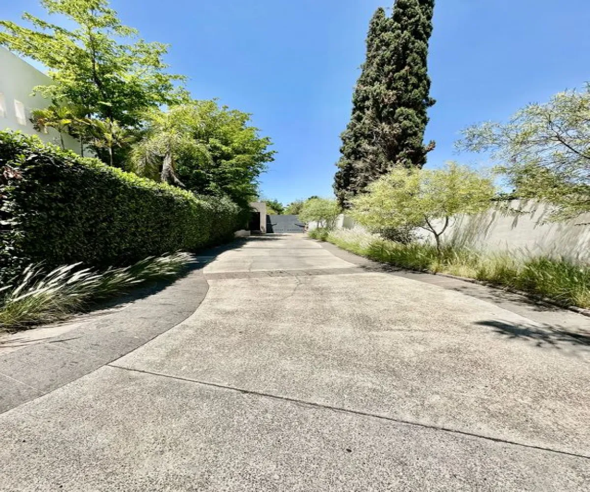 Casa En Venta,Colinas de San Javier,Calle Circuito Madrigal 1971, Zapopan, Jalisco 45110, 4 Habitaciones,4 Baños,Calle Circuito Madrigal,2,pGymtTN