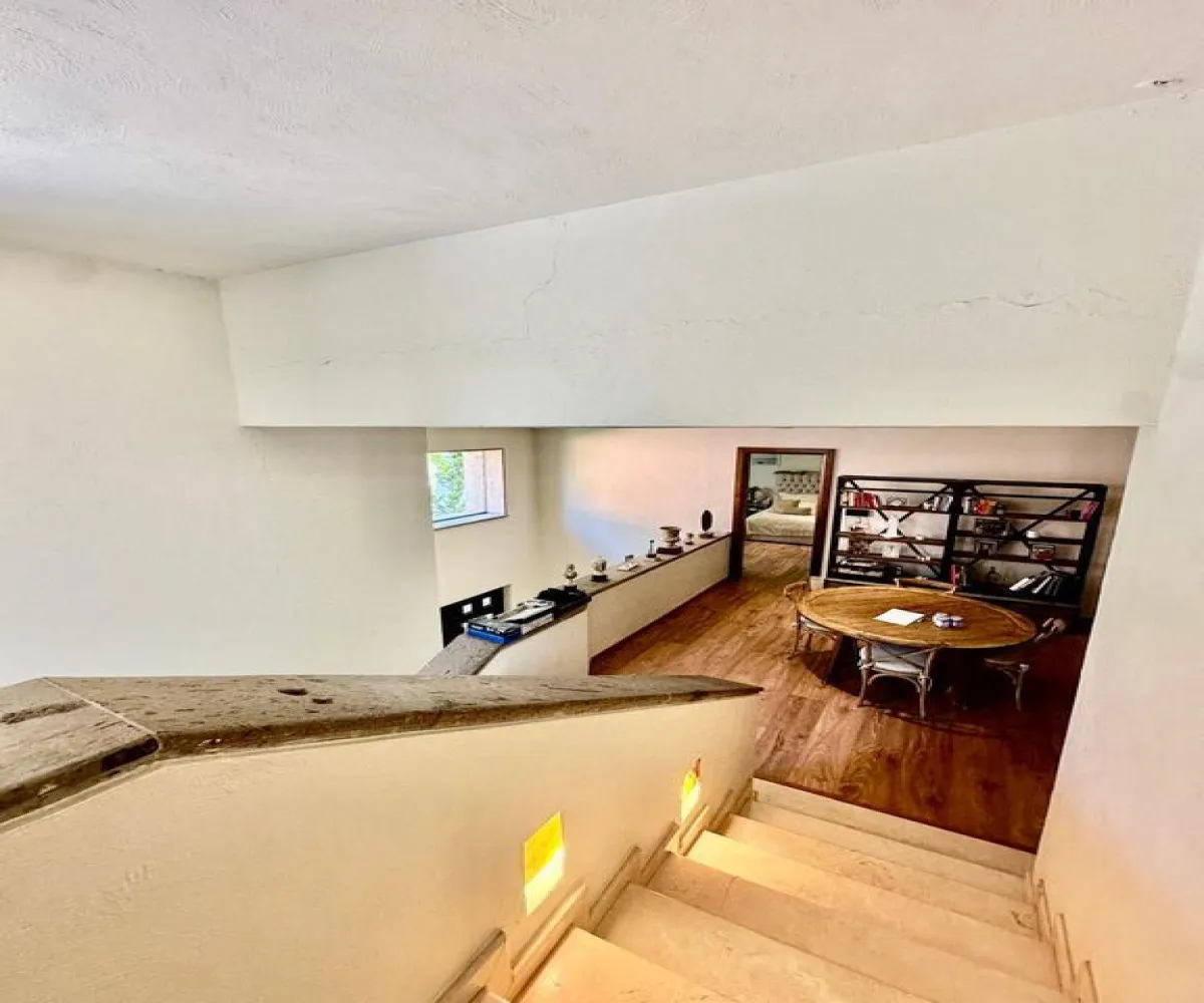 Casa En Venta,Colinas de San Javier,Calle Circuito Madrigal 1971, Zapopan, Jalisco 45110, 4 Habitaciones,4 Baños,Calle Circuito Madrigal,2,pGymtTN