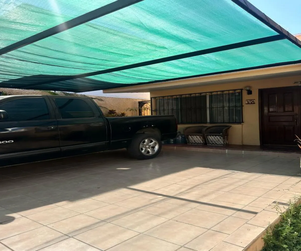 Casa En Venta,Arboledas,Arboledas S/N, Zapopan, Jalisco 45070, 3 Habitaciones,2 Baños,Arboledas,1,pMXbrMM Casa En Venta,Arboledas,Arboledas S/N, Zapopan, Jalisco 45070, 3 Habitaciones,2 Baños,Arboledas,1,pMXbrMM