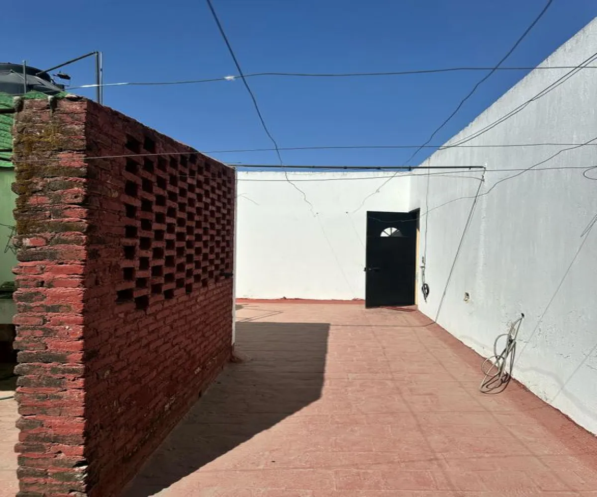 Casa En Venta,Arboledas,Arboledas S/N, Zapopan, Jalisco 45070, 3 Habitaciones,2 Baños,Arboledas,1,pMXbrMM Casa En Venta,Arboledas,Arboledas S/N, Zapopan, Jalisco 45070, 3 Habitaciones,2 Baños,Arboledas,1,pMXbrMM