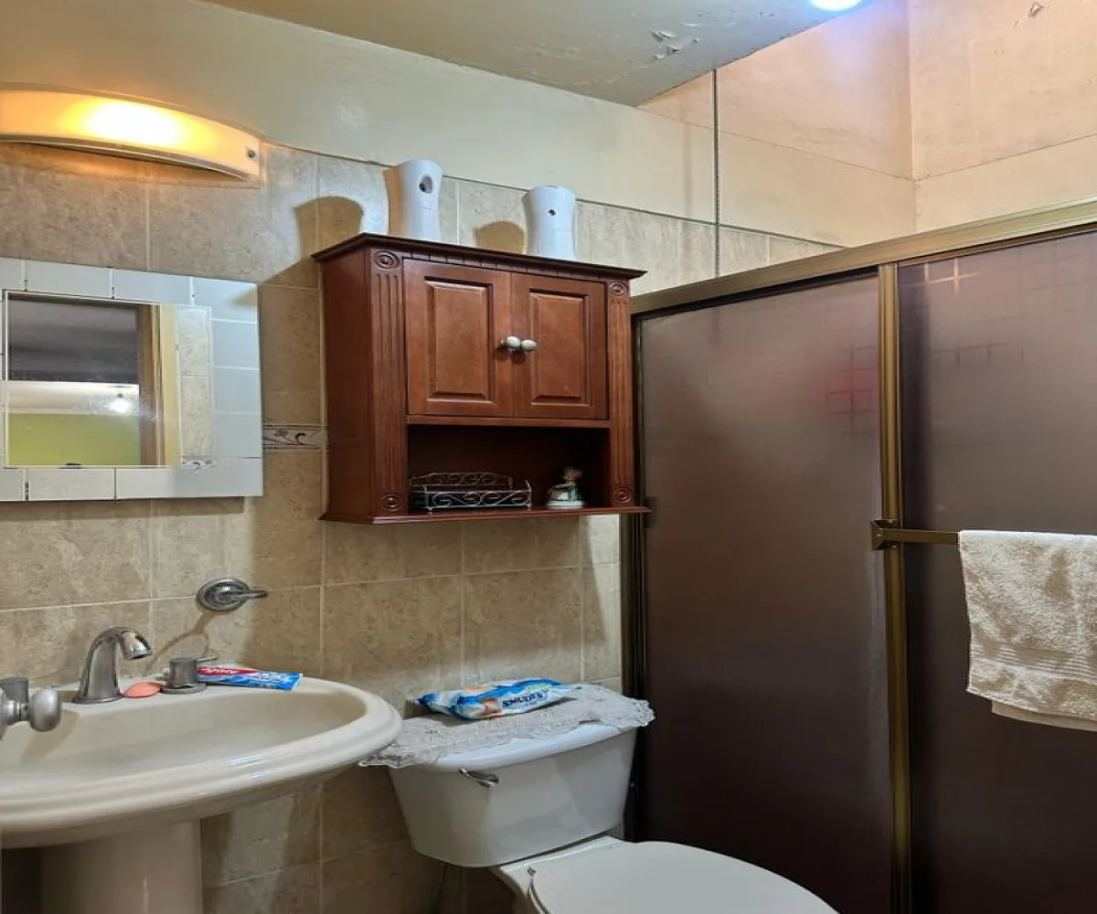 Casa En Venta,Arboledas,Arboledas S/N, Zapopan, Jalisco 45070, 3 Habitaciones,2 Baños,Arboledas,1,pMXbrMM Casa En Venta,Arboledas,Arboledas S/N, Zapopan, Jalisco 45070, 3 Habitaciones,2 Baños,Arboledas,1,pMXbrMM