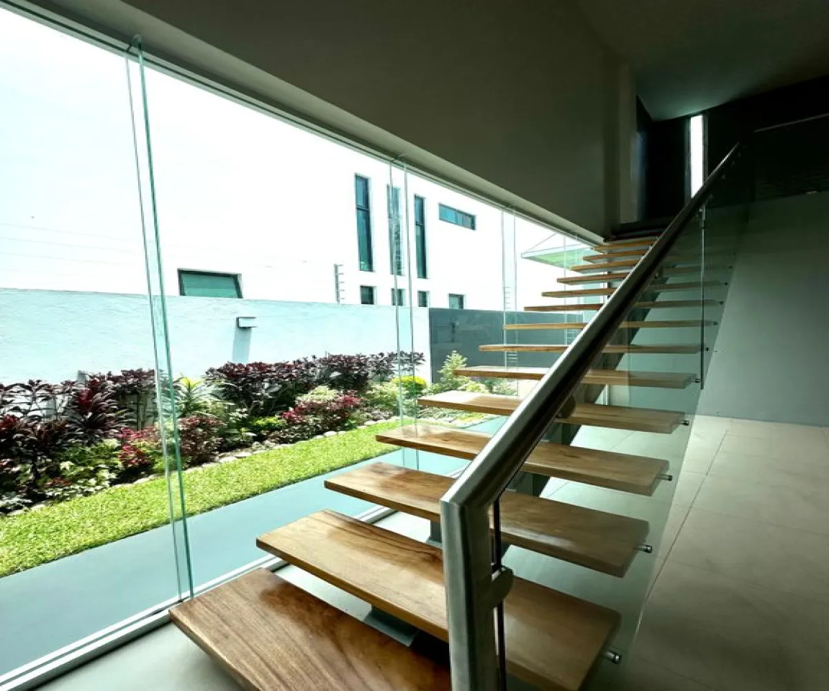 Casa En Venta,Provenza Residencial,Avenida Adolfo López Mateos Sur 5555, Tlajomulco de Zúñiga, Jalisco 45645, 3 Habitaciones,5 Baños,Avenida Adolfo López Mateos Sur,1,pnrYr89 Casa En Venta,Provenza Residencial,Avenida Adolfo López Mateos Sur 5555, Tlajomulco de Zúñiga, Jalisco 45645, 3 Habitaciones,5 Baños,Avenida Adolfo López Mateos Sur,1,pnrYr89