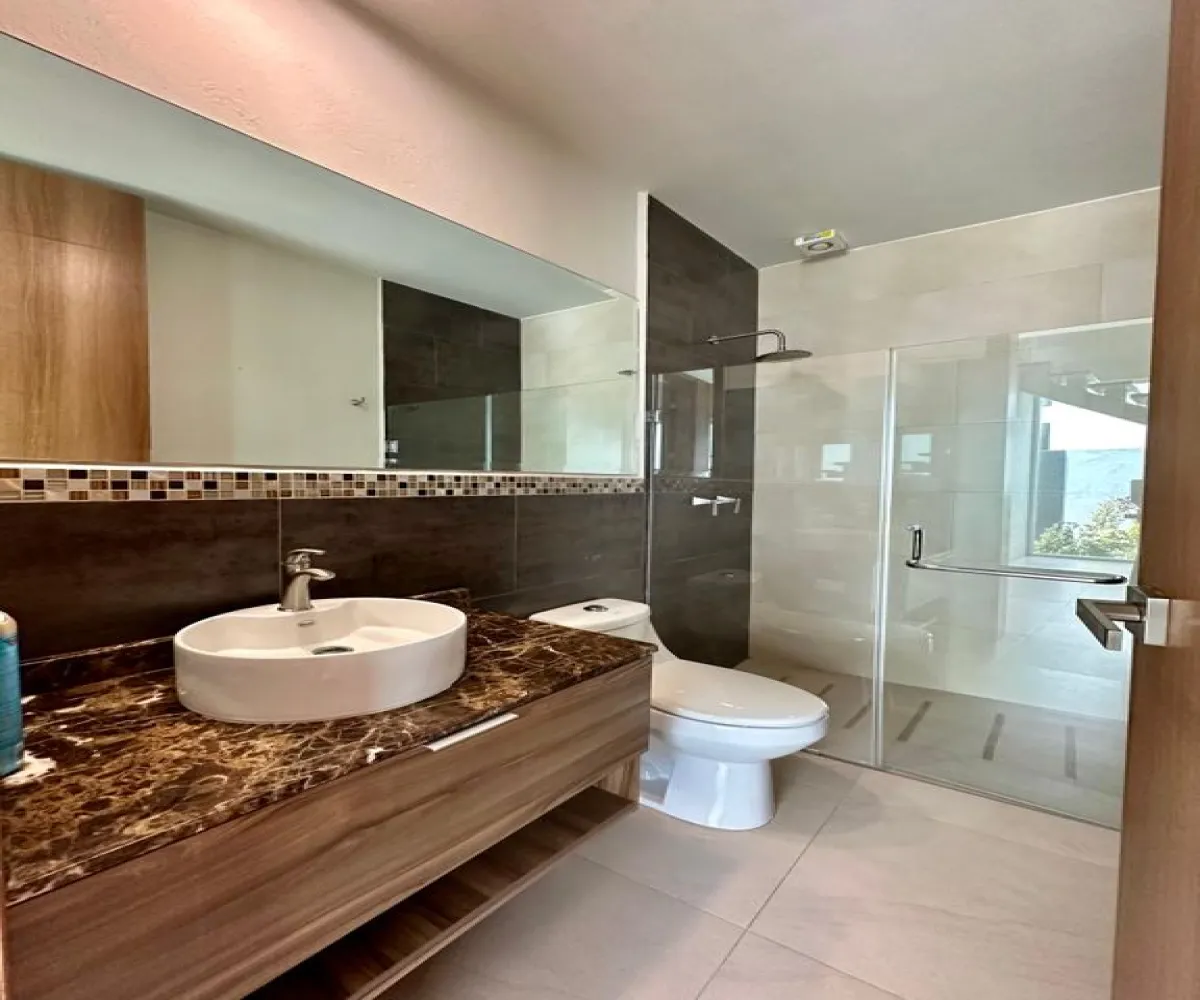Casa En Venta,Provenza Residencial,Avenida Adolfo López Mateos Sur 5555, Tlajomulco de Zúñiga, Jalisco 45645, 3 Habitaciones,5 Baños,Avenida Adolfo López Mateos Sur,1,pnrYr89 Casa En Venta,Provenza Residencial,Avenida Adolfo López Mateos Sur 5555, Tlajomulco de Zúñiga, Jalisco 45645, 3 Habitaciones,5 Baños,Avenida Adolfo López Mateos Sur,1,pnrYr89