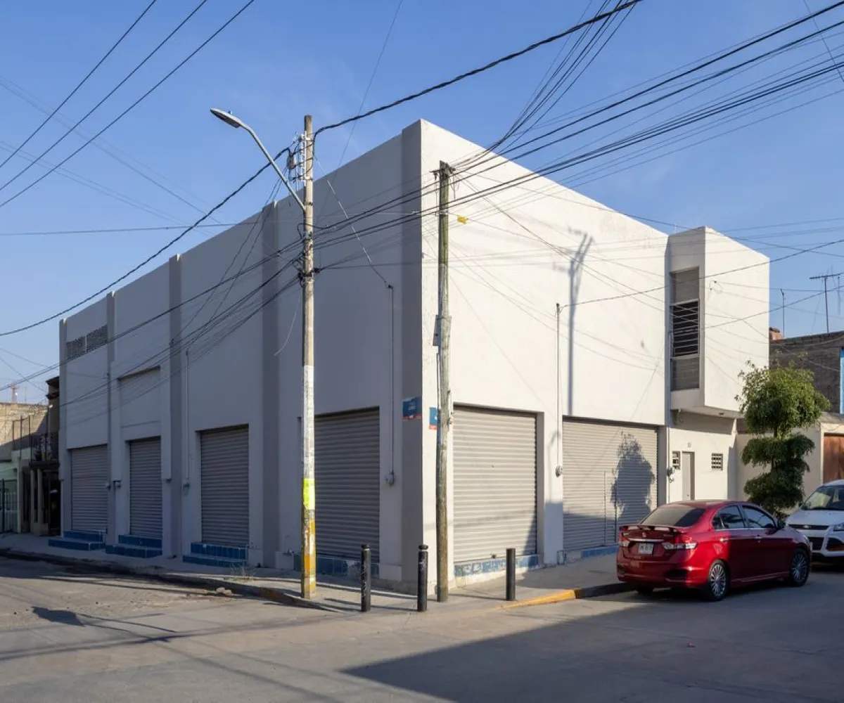 Local En Venta,Los Tulipanes,Calle Lirio 806, Tlajomulco de Zúñiga, Jalisco 45647,1 Baño,Calle Lirio,1,pGSj00o