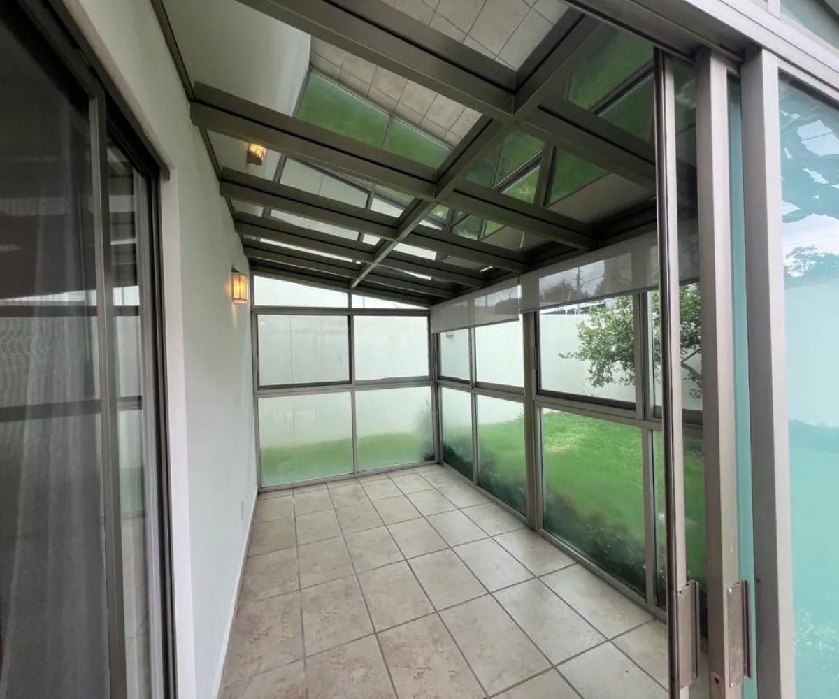 Casa En Venta,El Bajío, San Juan de Ocotán.,Camino Arenero 1051, Zapopan, Jalisco 45019, 3 Habitaciones,4 Baños,Camino Arenero,2,pqV4x15 Casa En Venta,El Bajío, San Juan de Ocotán.,Camino Arenero 1051, Zapopan, Jalisco 45019, 3 Habitaciones,4 Baños,Camino Arenero,2,pqV4x15