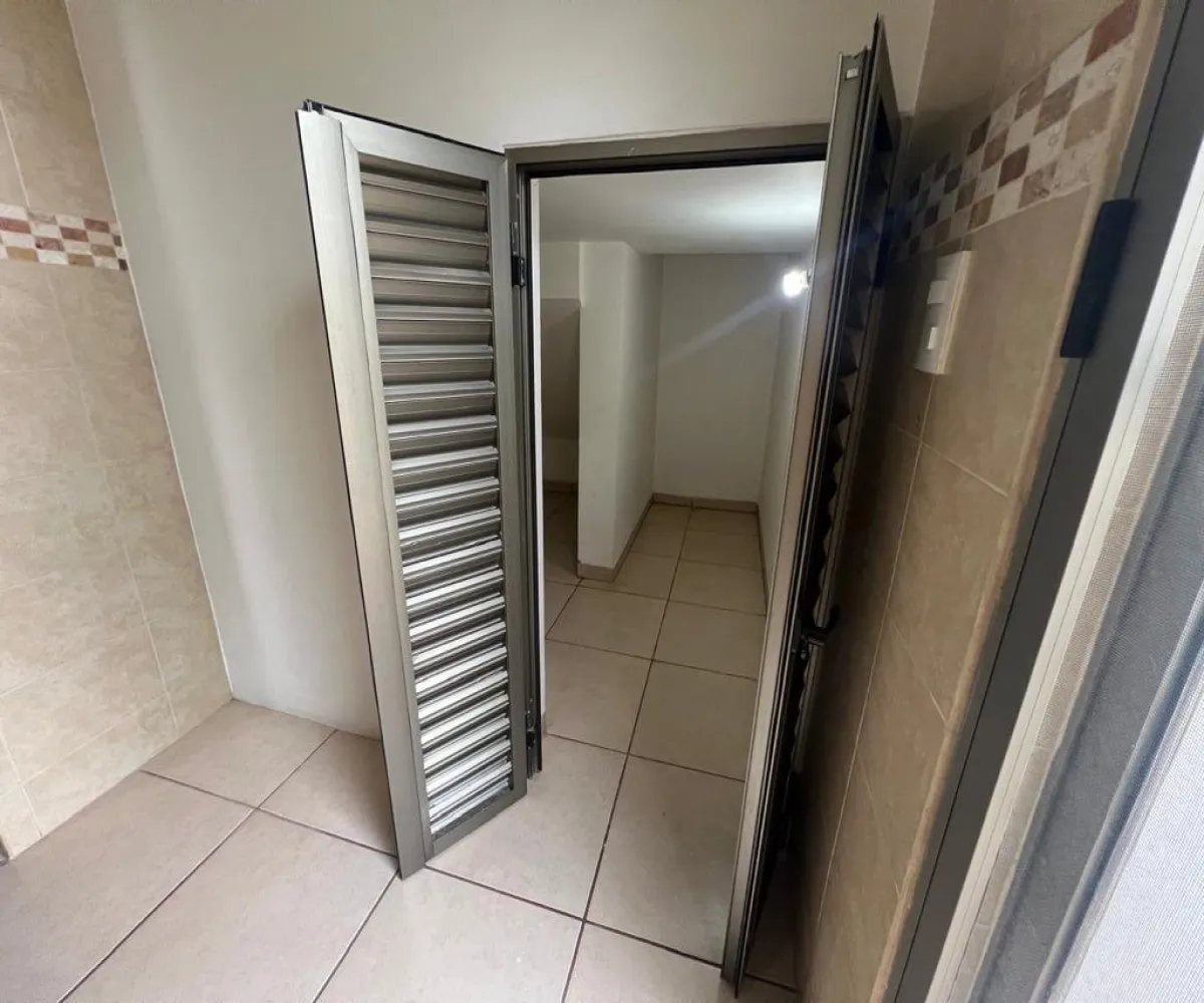 Casa En Venta,El Bajío, San Juan de Ocotán.,Camino Arenero 1051, Zapopan, Jalisco 45019, 3 Habitaciones,4 Baños,Camino Arenero,2,pqV4x15 Casa En Venta,El Bajío, San Juan de Ocotán.,Camino Arenero 1051, Zapopan, Jalisco 45019, 3 Habitaciones,4 Baños,Camino Arenero,2,pqV4x15