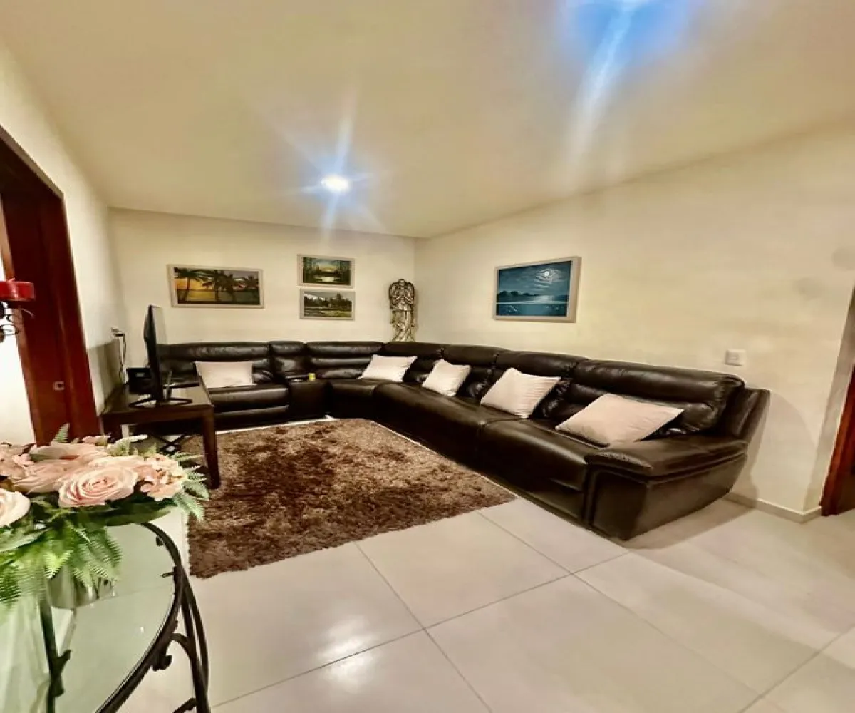 Casa En Renta,Los Gavilanes,La Rioja S/N, Tlajomulco de Zúñiga, Jalisco 45645, 3 Habitaciones,3 Baños,La Rioja,2,p7SmxI9 Casa En Renta,Los Gavilanes,La Rioja S/N, Tlajomulco de Zúñiga, Jalisco 45645, 3 Habitaciones,3 Baños,La Rioja,2,p7SmxI9
