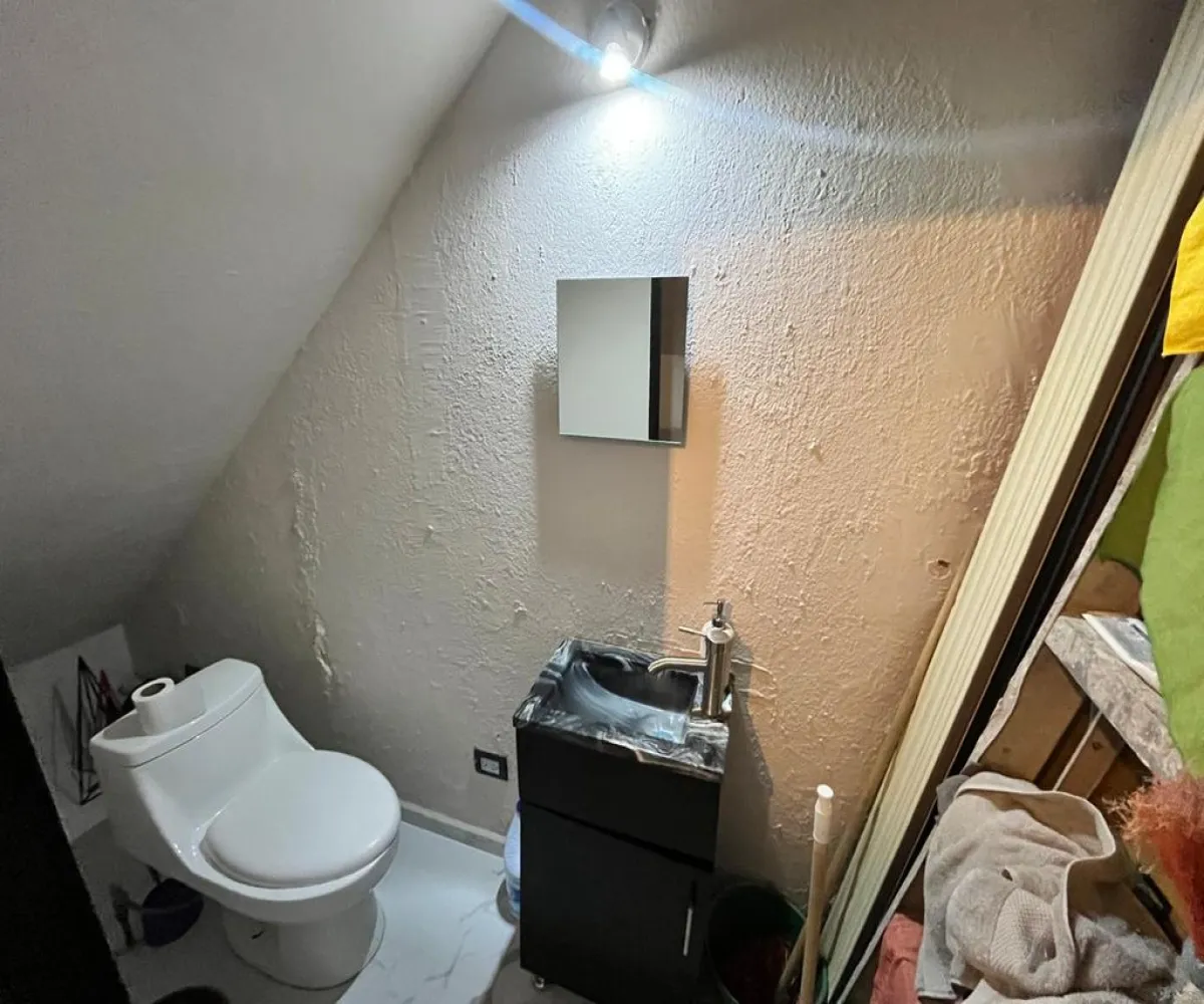 Casa En Venta,Ciudad Bugambilias,Avenida del Reno Poniente 3811, Zapopan, Jalisco 45237, 3 Habitaciones,3 Baños,Avenida del Reno Poniente,1,paCTc99 Casa En Venta,Ciudad Bugambilias,Avenida del Reno Poniente 3811, Zapopan, Jalisco 45237, 3 Habitaciones,3 Baños,Avenida del Reno Poniente,1,paCTc99