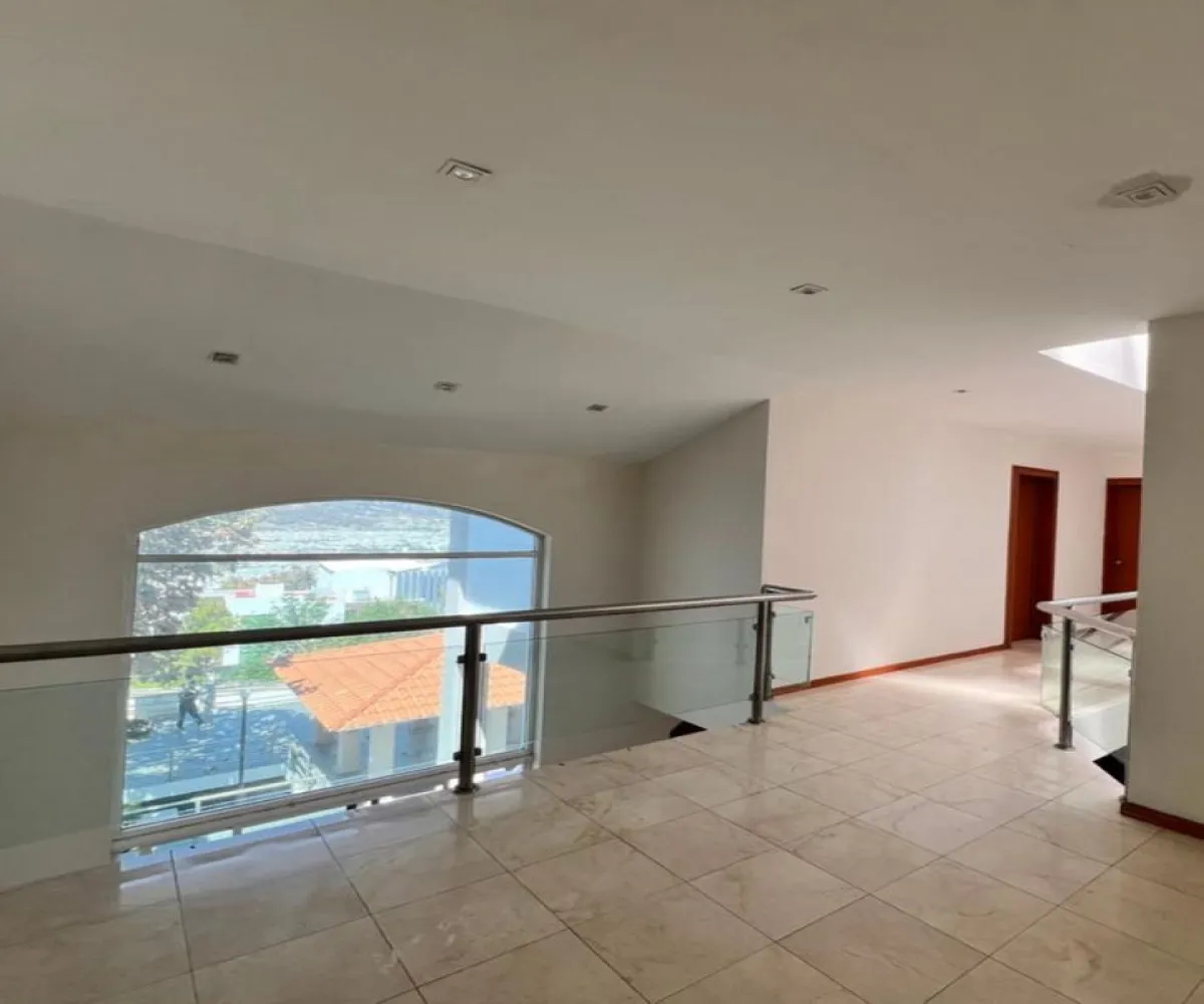 Casa En Venta,Ciudad Bugambilias,Avenida del Reno Poniente 3811, Zapopan, Jalisco 45237, 3 Habitaciones,3 Baños,Avenida del Reno Poniente,1,paCTc99 Casa En Venta,Ciudad Bugambilias,Avenida del Reno Poniente 3811, Zapopan, Jalisco 45237, 3 Habitaciones,3 Baños,Avenida del Reno Poniente,1,paCTc99