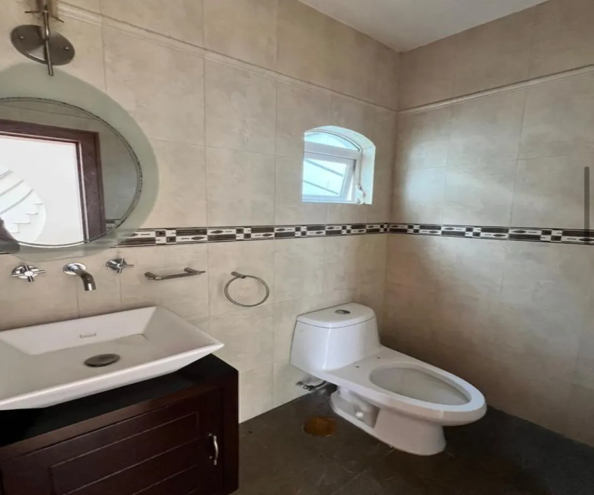 Casa En Venta,Ciudad Bugambilias,Avenida del Reno Poniente 3811, Zapopan, Jalisco 45237, 3 Habitaciones,3 Baños,Avenida del Reno Poniente,1,paCTc99 Casa En Venta,Ciudad Bugambilias,Avenida del Reno Poniente 3811, Zapopan, Jalisco 45237, 3 Habitaciones,3 Baños,Avenida del Reno Poniente,1,paCTc99