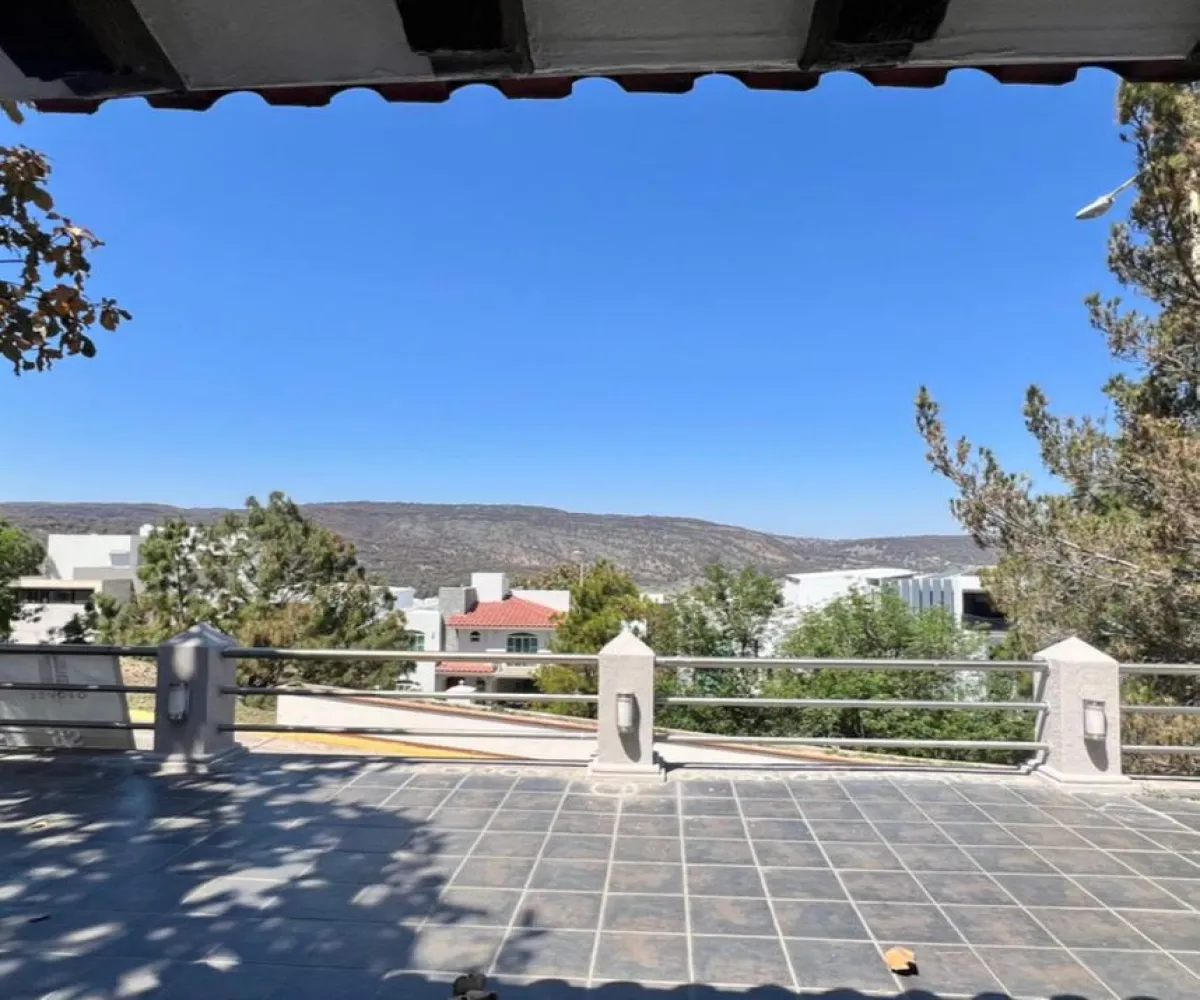 Casa En Venta,Ciudad Bugambilias,Avenida del Reno Poniente 3811, Zapopan, Jalisco 45237, 3 Habitaciones,3 Baños,Avenida del Reno Poniente,1,paCTc99 Casa En Venta,Ciudad Bugambilias,Avenida del Reno Poniente 3811, Zapopan, Jalisco 45237, 3 Habitaciones,3 Baños,Avenida del Reno Poniente,1,paCTc99