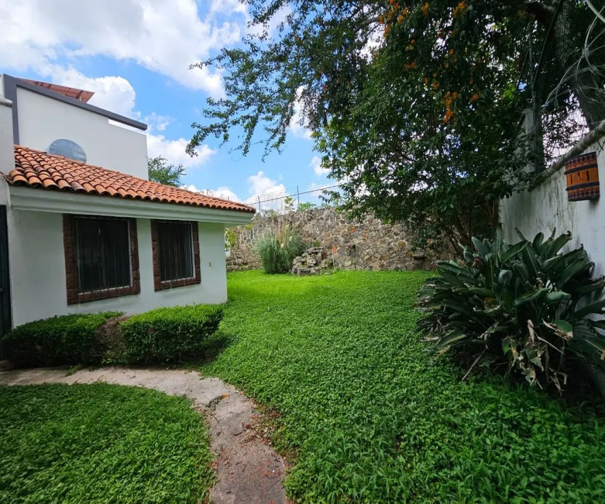 Casa En Venta,El Palomar,Paseo del Palomar 213, Tlajomulco de Zúñiga, Jalisco 45643, 4 Habitaciones,3 Baños,Paseo del Palomar,1,pU4Ix0t Casa En Venta,El Palomar,Paseo del Palomar 213, Tlajomulco de Zúñiga, Jalisco 45643, 4 Habitaciones,3 Baños,Paseo del Palomar,1,pU4Ix0t