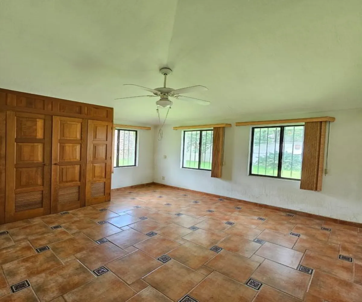 Casa En Venta,El Palomar,Paseo del Palomar 213, Tlajomulco de Zúñiga, Jalisco 45643, 4 Habitaciones,3 Baños,Paseo del Palomar,1,pU4Ix0t Casa En Venta,El Palomar,Paseo del Palomar 213, Tlajomulco de Zúñiga, Jalisco 45643, 4 Habitaciones,3 Baños,Paseo del Palomar,1,pU4Ix0t