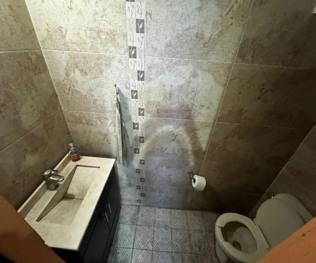 Casa En Venta,Arboledas,Avenida Mariano Otero 5669, Zapopan, Jalisco 45070, 3 Habitaciones,1 Baño,Avenida Mariano Otero,1,pIZrAKK Casa En Venta,Arboledas,Avenida Mariano Otero 5669, Zapopan, Jalisco 45070, 3 Habitaciones,1 Baño,Avenida Mariano Otero,1,pIZrAKK