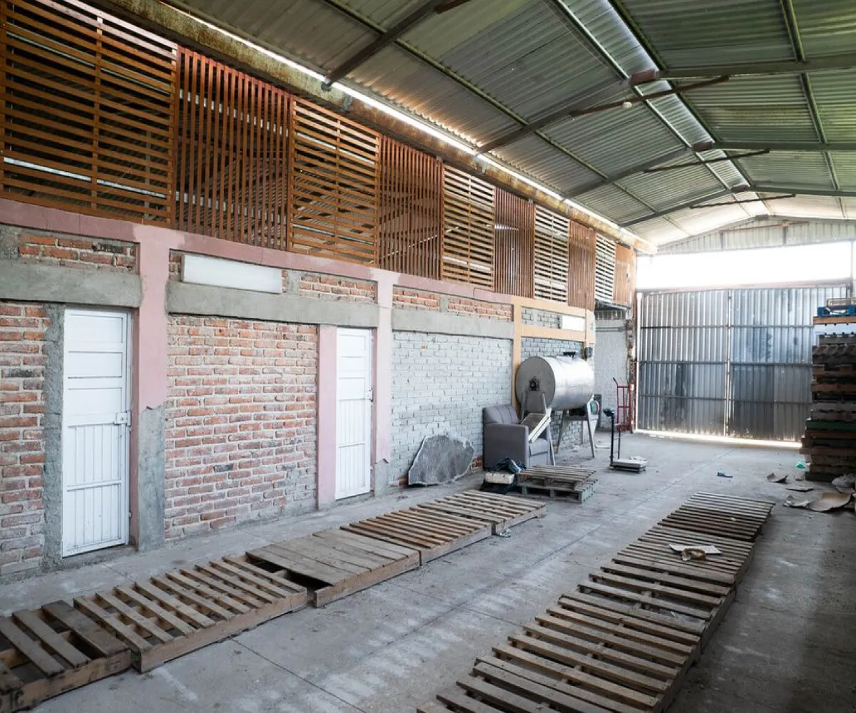 Bodega En Venta,Zacoalco de Torres Centro,Juárez S/N, Zacoalco de Torres, Jalisco 45753,3 Baños,Juárez,1,pjIt86A Bodega En Venta,Zacoalco de Torres Centro,Juárez S/N, Zacoalco de Torres, Jalisco 45753,3 Baños,Juárez,1,pjIt86A