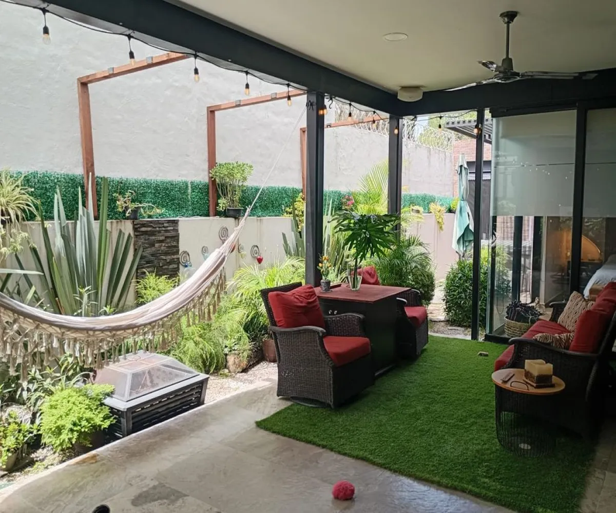Casa En Venta,Ciudad Bugambilias,Avenida del Reno Poniente S/N, Zapopan, Jalisco 45237, 5 Habitaciones,4 Baños,Avenida del Reno Poniente,2,pX4h2NY Casa En Venta,Ciudad Bugambilias,Avenida del Reno Poniente S/N, Zapopan, Jalisco 45237, 5 Habitaciones,4 Baños,Avenida del Reno Poniente,2,pX4h2NY