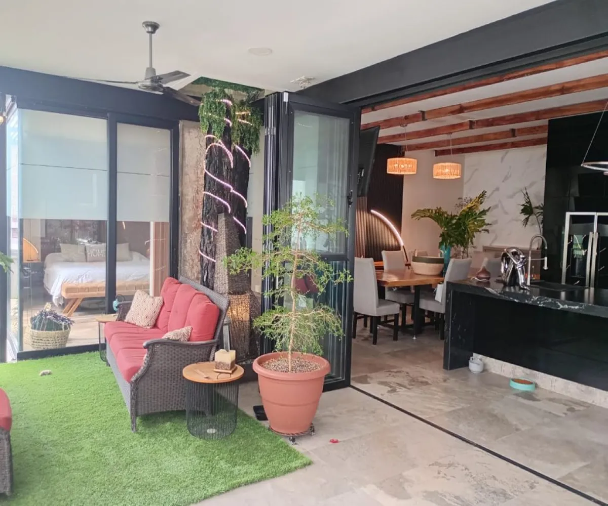 Casa En Venta,Ciudad Bugambilias,Avenida del Reno Poniente S/N, Zapopan, Jalisco 45237, 5 Habitaciones,4 Baños,Avenida del Reno Poniente,2,pX4h2NY Casa En Venta,Ciudad Bugambilias,Avenida del Reno Poniente S/N, Zapopan, Jalisco 45237, 5 Habitaciones,4 Baños,Avenida del Reno Poniente,2,pX4h2NY