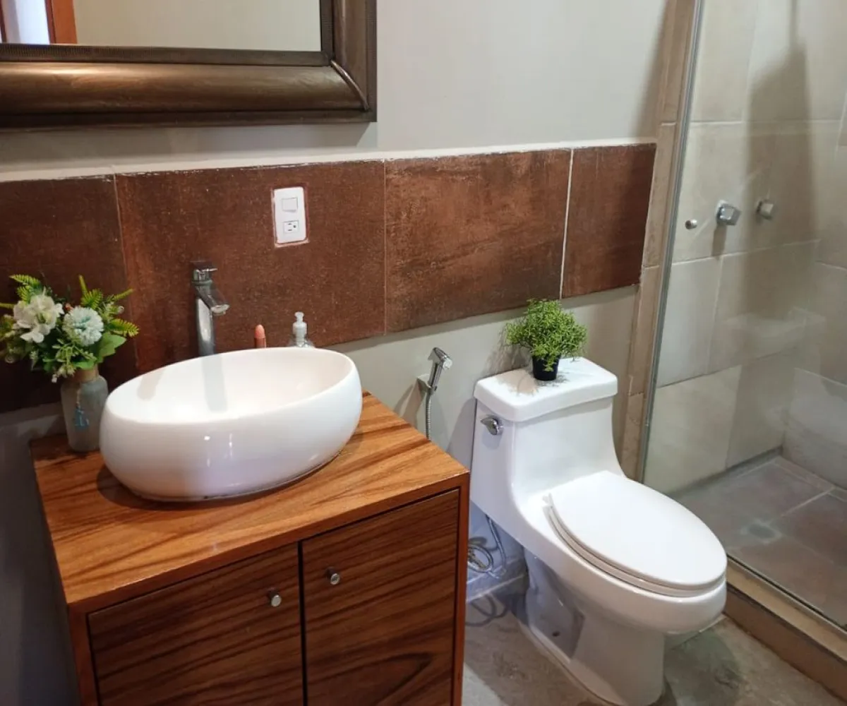 Casa En Venta,Ciudad Bugambilias,Avenida del Reno Poniente S/N, Zapopan, Jalisco 45237, 5 Habitaciones,4 Baños,Avenida del Reno Poniente,2,pX4h2NY Casa En Venta,Ciudad Bugambilias,Avenida del Reno Poniente S/N, Zapopan, Jalisco 45237, 5 Habitaciones,4 Baños,Avenida del Reno Poniente,2,pX4h2NY