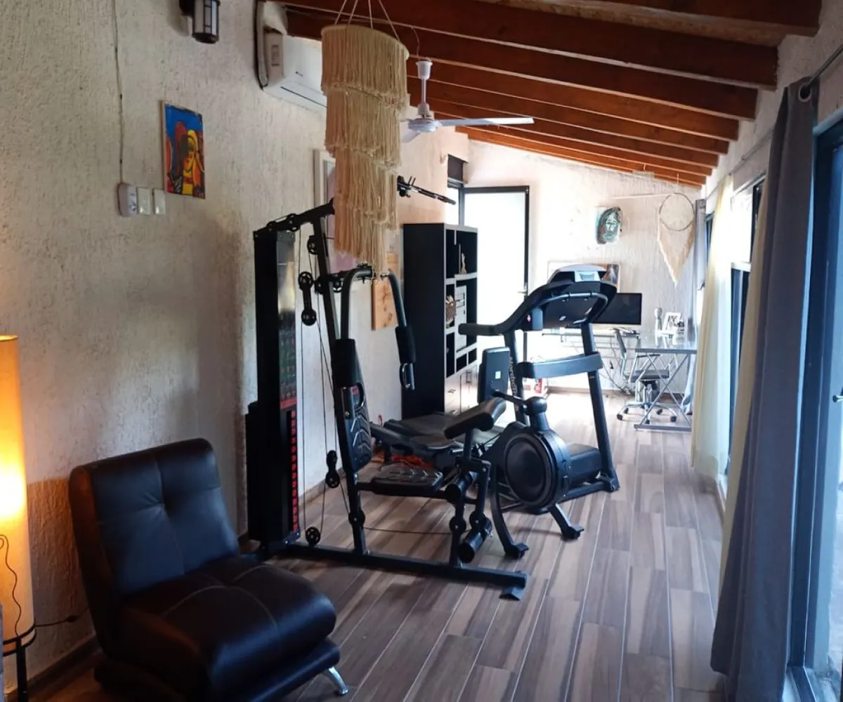 Casa En Venta,Ciudad Bugambilias,Avenida del Reno Poniente S/N, Zapopan, Jalisco 45237, 5 Habitaciones,4 Baños,Avenida del Reno Poniente,2,pX4h2NY Casa En Venta,Ciudad Bugambilias,Avenida del Reno Poniente S/N, Zapopan, Jalisco 45237, 5 Habitaciones,4 Baños,Avenida del Reno Poniente,2,pX4h2NY
