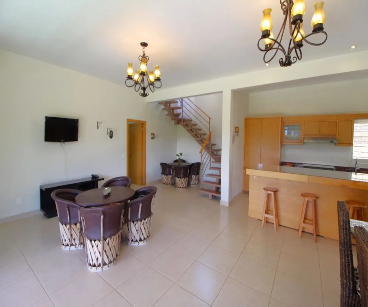 Casa En Venta,Ajijic,Mojonera Norte 99, Chapala, Jalisco 45920, 3 Habitaciones,3 Baños,Mojonera Norte,1,pIoDW4d Casa En Venta,Ajijic,Mojonera Norte 99, Chapala, Jalisco 45920, 3 Habitaciones,3 Baños,Mojonera Norte,1,pIoDW4d