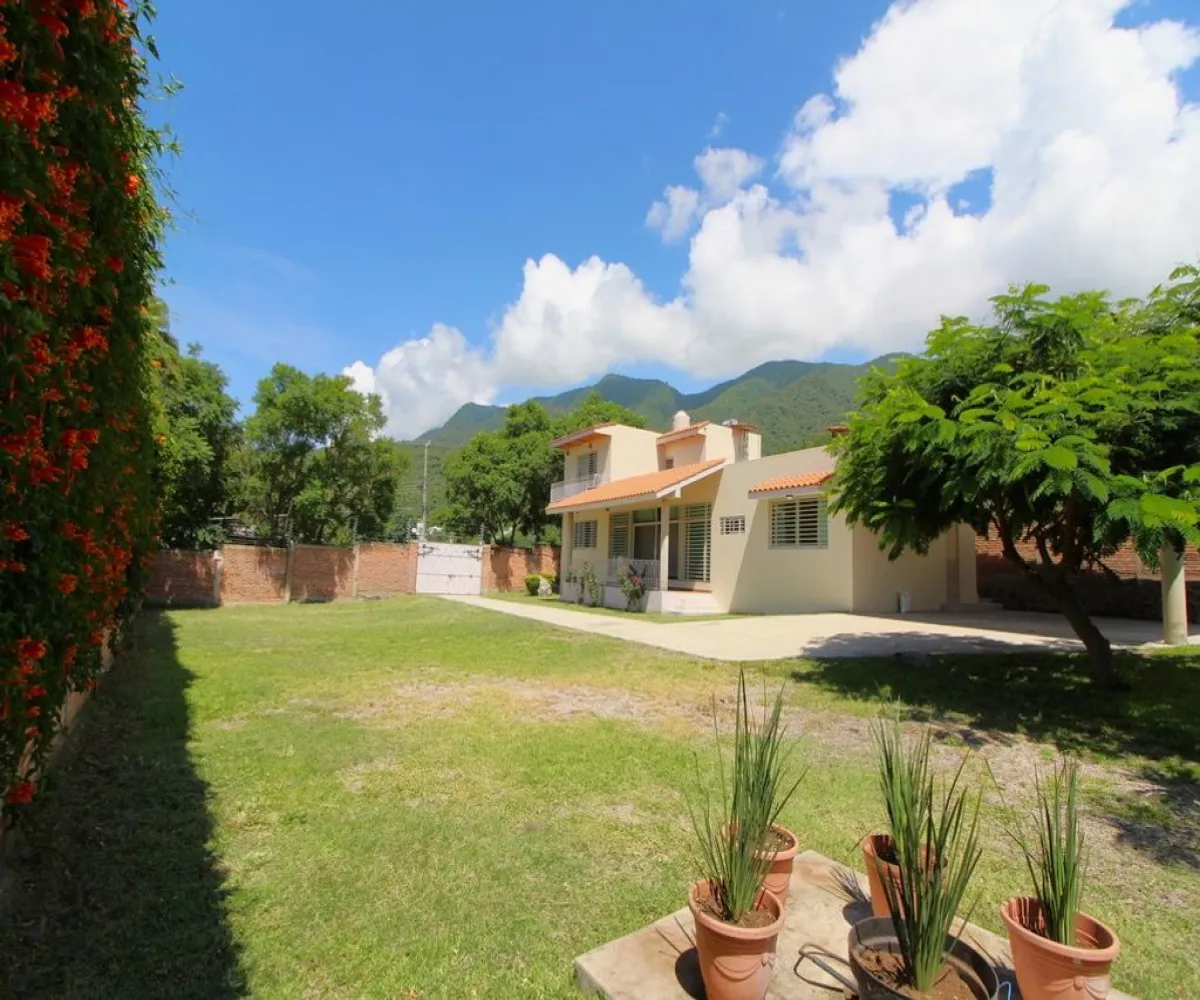 Casa En Venta,Ajijic,Mojonera Norte 99, Chapala, Jalisco 45920, 3 Habitaciones,3 Baños,Mojonera Norte,1,pIoDW4d Casa En Venta,Ajijic,Mojonera Norte 99, Chapala, Jalisco 45920, 3 Habitaciones,3 Baños,Mojonera Norte,1,pIoDW4d