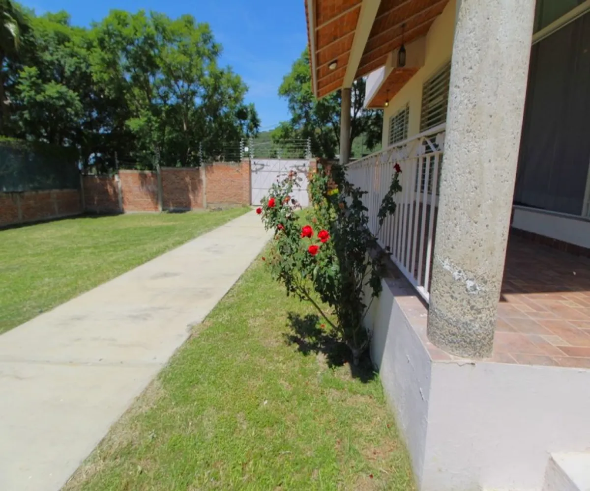 Casa En Venta,Ajijic,Mojonera Norte 99, Chapala, Jalisco 45920, 3 Habitaciones,3 Baños,Mojonera Norte,1,pIoDW4d Casa En Venta,Ajijic,Mojonera Norte 99, Chapala, Jalisco 45920, 3 Habitaciones,3 Baños,Mojonera Norte,1,pIoDW4d