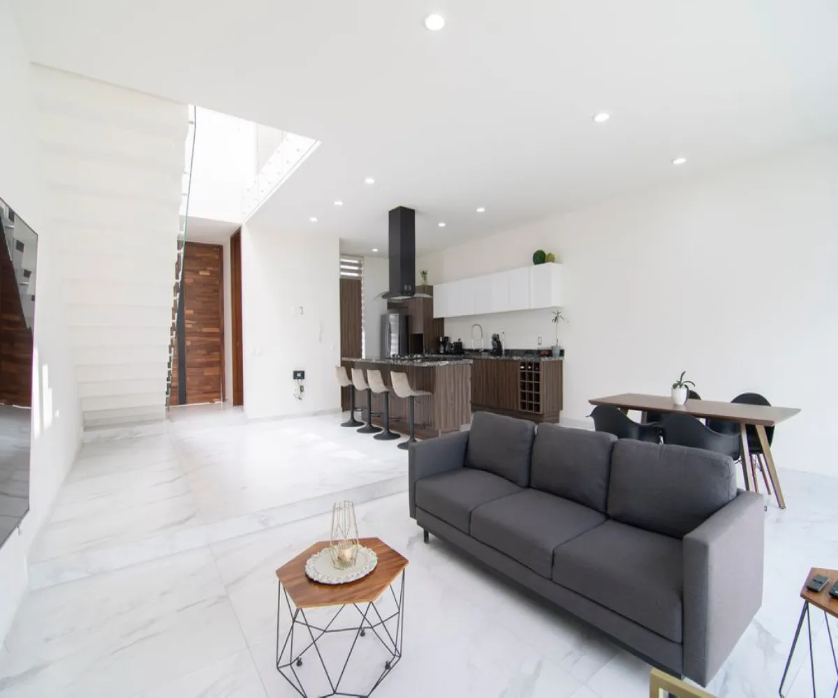Casa En Venta,Senderos de Monte Verde,Boulevard Senderos de Monteverde 179, Tlajomulco de Zúñiga, Jalisco 45640, 3 Habitaciones,2 Baños,Boulevard Senderos de Monteverde,1,pyPozzk Casa En Venta,Senderos de Monte Verde,Boulevard Senderos de Monteverde 179, Tlajomulco de Zúñiga, Jalisco 45640, 3 Habitaciones,2 Baños,Boulevard Senderos de Monteverde,1,pyPozzk