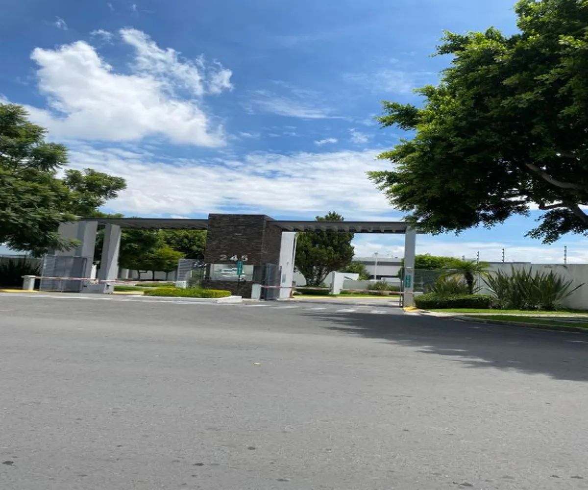 Casa En Venta,Bosques de Santa Anita,Boulevard Bosques de Santa Anita 245 B5, Tlajomulco de Zúñiga, Jalisco 45640, 3 Habitaciones,3 Baños,Boulevard Bosques de Santa Anita,2,pISzInZ Casa En Venta,Bosques de Santa Anita,Boulevard Bosques de Santa Anita 245 B5, Tlajomulco de Zúñiga, Jalisco 45640, 3 Habitaciones,3 Baños,Boulevard Bosques de Santa Anita,2,pISzInZ