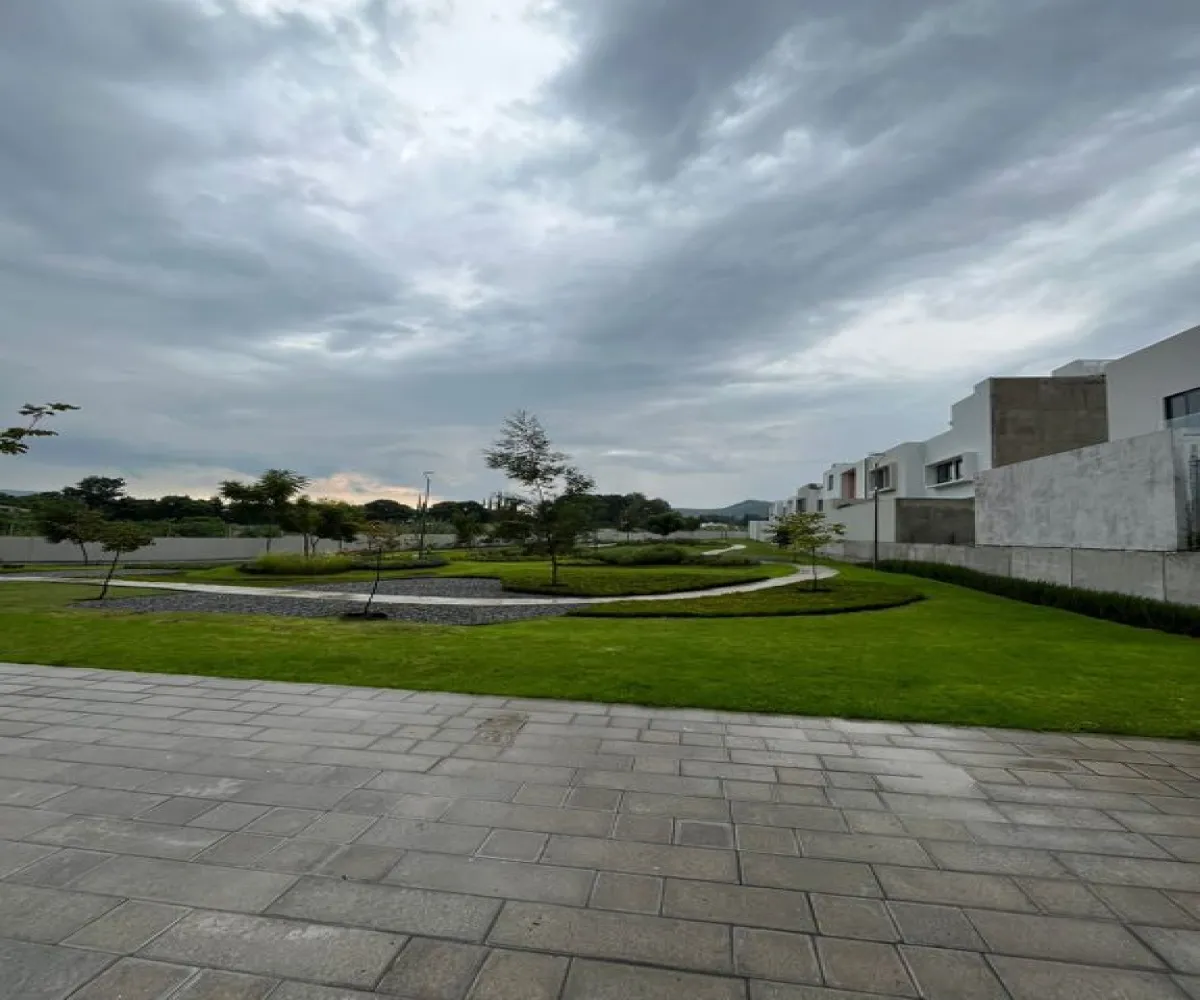 Casa En Venta,las grullas,Grulla Coronada 2000, Tlajomulco de Zúñiga, Jalisco 45645, 3 Habitaciones,3 Baños,Grulla Coronada,1,pLo3RTc Casa En Venta,las grullas,Grulla Coronada 2000, Tlajomulco de Zúñiga, Jalisco 45645, 3 Habitaciones,3 Baños,Grulla Coronada,1,pLo3RTc