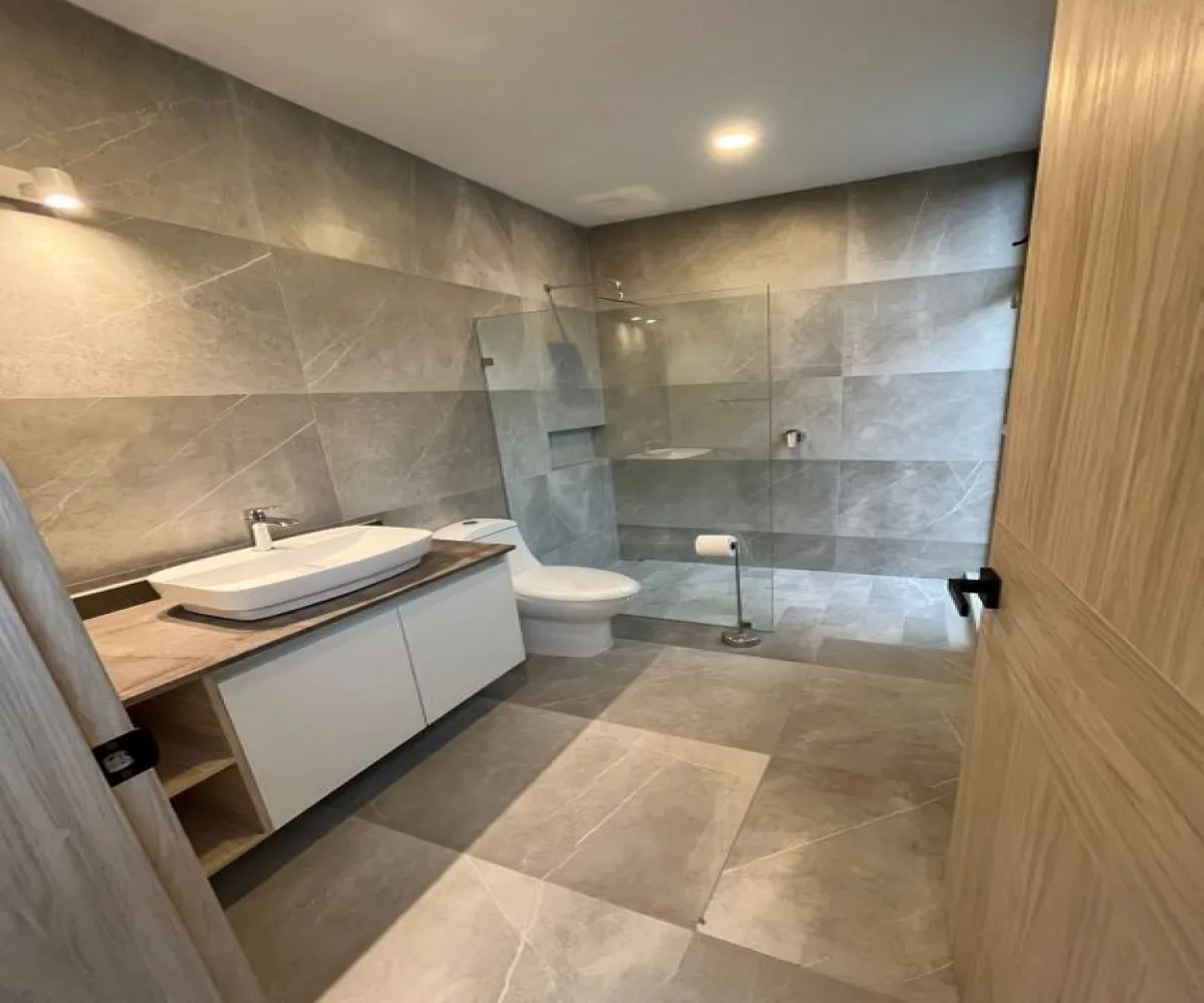 Casa En Venta,las grullas,Grulla Coronada 2000, Tlajomulco de Zúñiga, Jalisco 45645, 3 Habitaciones,3 Baños,Grulla Coronada,1,pLo3RTc Casa En Venta,las grullas,Grulla Coronada 2000, Tlajomulco de Zúñiga, Jalisco 45645, 3 Habitaciones,3 Baños,Grulla Coronada,1,pLo3RTc