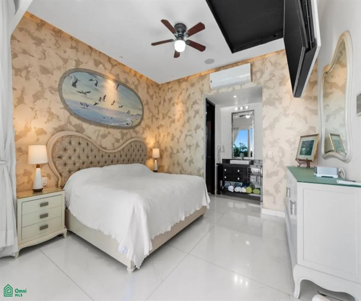 Departamento En Venta,Conchas Chinas,Carretera a Barra de Navidad 1230 Interior 501, Puerto Vallarta, Jalisco 48390, 3 Habitaciones,3 Baños,Carretera a Barra de Navidad,1,MX251000237 Departamento En Venta,Conchas Chinas,Carretera a Barra de Navidad 1230 Interior 501, Puerto Vallarta, Jalisco 48390, 3 Habitaciones,3 Baños,Carretera a Barra de Navidad,1,MX251000237