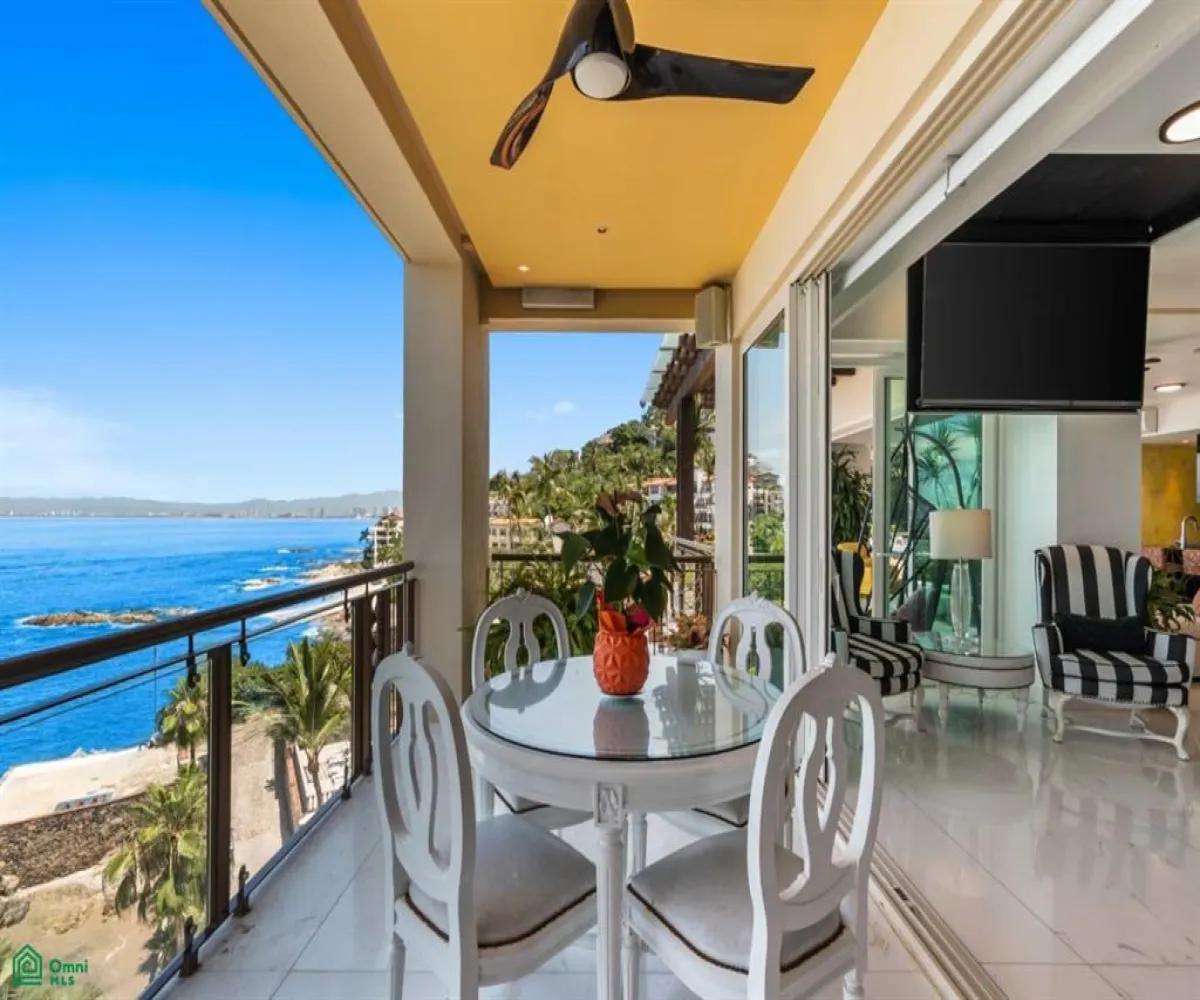 Departamento En Venta,Conchas Chinas,Carretera a Barra de Navidad 1230 Interior 501, Puerto Vallarta, Jalisco 48390, 3 Habitaciones,3 Baños,Carretera a Barra de Navidad,1,MX251000237 Departamento En Venta,Conchas Chinas,Carretera a Barra de Navidad 1230 Interior 501, Puerto Vallarta, Jalisco 48390, 3 Habitaciones,3 Baños,Carretera a Barra de Navidad,1,MX251000237
