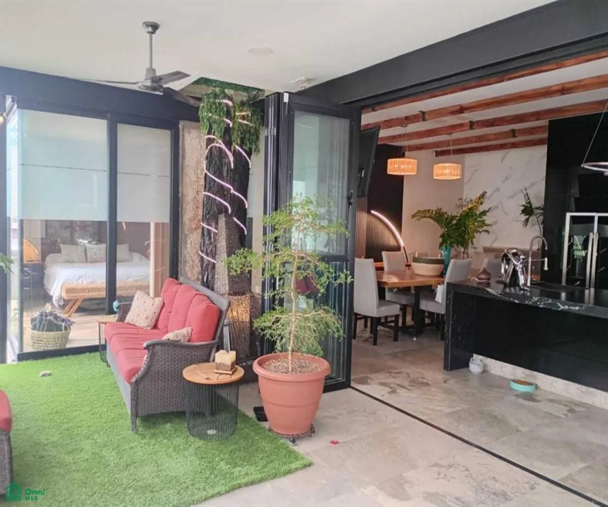 Casa En Venta,Bugambilias,Reno ., Zapopan, Jalisco 45238, 5 Habitaciones,4 Baños,Reno,2,MX25999918 Casa En Venta,Bugambilias,Reno ., Zapopan, Jalisco 45238, 5 Habitaciones,4 Baños,Reno,2,MX25999918