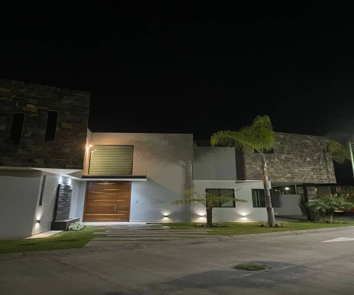 Casa En Venta,San Juan de Ocotán,Avenida Vallarta Eje Poniente 2701, Zapopan, Jalisco 45019, 4 Habitaciones,4 Baños,Avenida Vallarta Eje Poniente,2,p6wga5m Casa En Venta,San Juan de Ocotán,Avenida Vallarta Eje Poniente 2701, Zapopan, Jalisco 45019, 4 Habitaciones,4 Baños,Avenida Vallarta Eje Poniente,2,p6wga5m