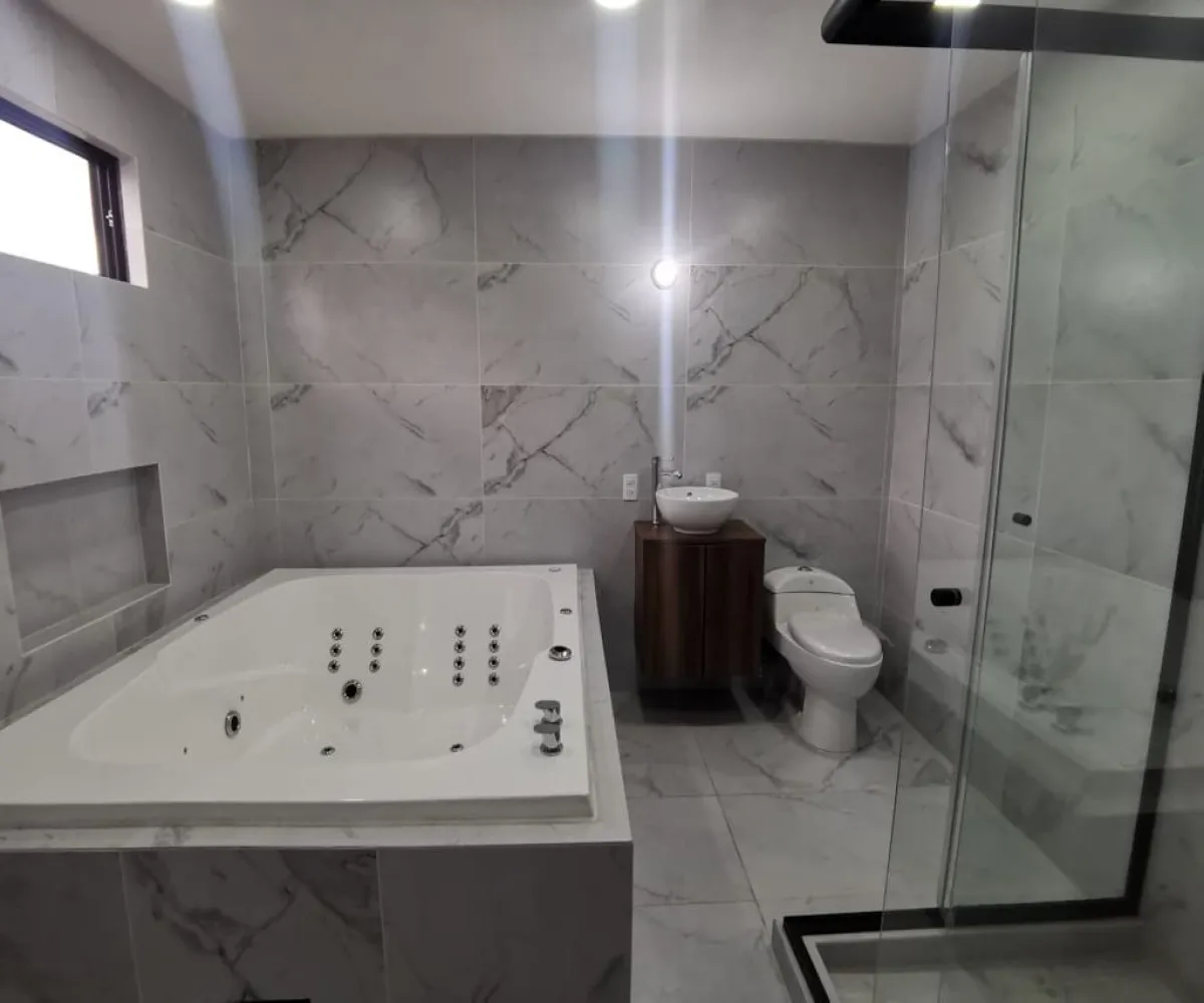 Casa En Venta,Girasoles Acueducto,Avenida Prolongación Galeana y Rosas S/N, Zapopan, Jalisco 45138, 4 Habitaciones,3 Baños,Avenida Prolongación Galeana y Rosas,1,pmLwJqu Casa En Venta,Girasoles Acueducto,Avenida Prolongación Galeana y Rosas S/N, Zapopan, Jalisco 45138, 4 Habitaciones,3 Baños,Avenida Prolongación Galeana y Rosas,1,pmLwJqu