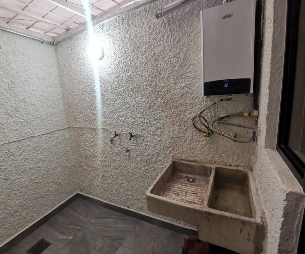 Casa En Venta,Girasoles Acueducto,Avenida Prolongación Galeana y Rosas S/N, Zapopan, Jalisco 45138, 4 Habitaciones,3 Baños,Avenida Prolongación Galeana y Rosas,1,pmLwJqu Casa En Venta,Girasoles Acueducto,Avenida Prolongación Galeana y Rosas S/N, Zapopan, Jalisco 45138, 4 Habitaciones,3 Baños,Avenida Prolongación Galeana y Rosas,1,pmLwJqu