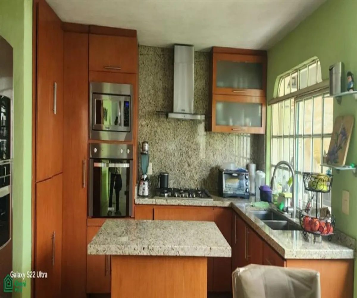 Casa En Venta,El Colli Urbano 1a. Sección,Volcán Etna 2728, Zapopan, Jalisco 45070, 3 Habitaciones,2 Baños,Volcán Etna,2,MX251000920 Casa En Venta,El Colli Urbano 1a. Sección,Volcán Etna 2728, Zapopan, Jalisco 45070, 3 Habitaciones,2 Baños,Volcán Etna,2,MX251000920