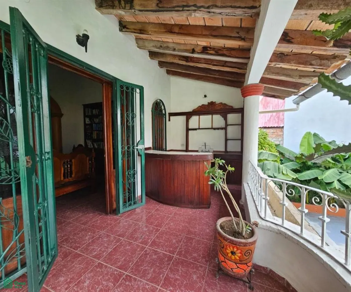Casa En Renta,Pitillal Centro,Francisco I. Madero 171, Puerto Vallarta, Jalisco 48290, 5 Habitaciones,6 Baños,Francisco I. Madero,MX25998464 Casa En Renta,Pitillal Centro,Francisco I. Madero 171, Puerto Vallarta, Jalisco 48290, 5 Habitaciones,6 Baños,Francisco I. Madero,MX25998464