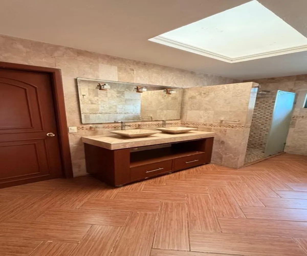 Casa En Venta,Virreyes,Paseo de los virreyes 980 coto 7, Zapopan, Jalisco 45110, 4 Habitaciones,3 Baños,Paseo de los virreyes ,2,pJjIB4d Casa En Venta,Virreyes,Paseo de los virreyes 980 coto 7, Zapopan, Jalisco 45110, 4 Habitaciones,3 Baños,Paseo de los virreyes ,2,pJjIB4d