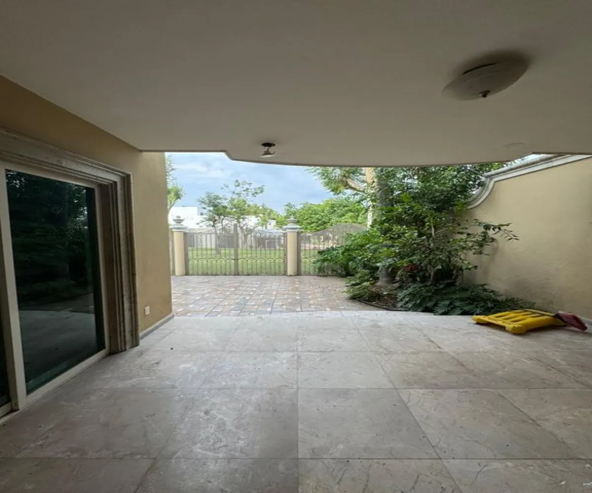 Casa En Venta,Bugambilias,Remanso de las nochebuenas S/N, Zapopan, Jalisco 45237, 4 Habitaciones,5 Baños,Remanso de las nochebuenas,1,pSLyxRd Casa En Venta,Bugambilias,Remanso de las nochebuenas S/N, Zapopan, Jalisco 45237, 4 Habitaciones,5 Baños,Remanso de las nochebuenas,1,pSLyxRd