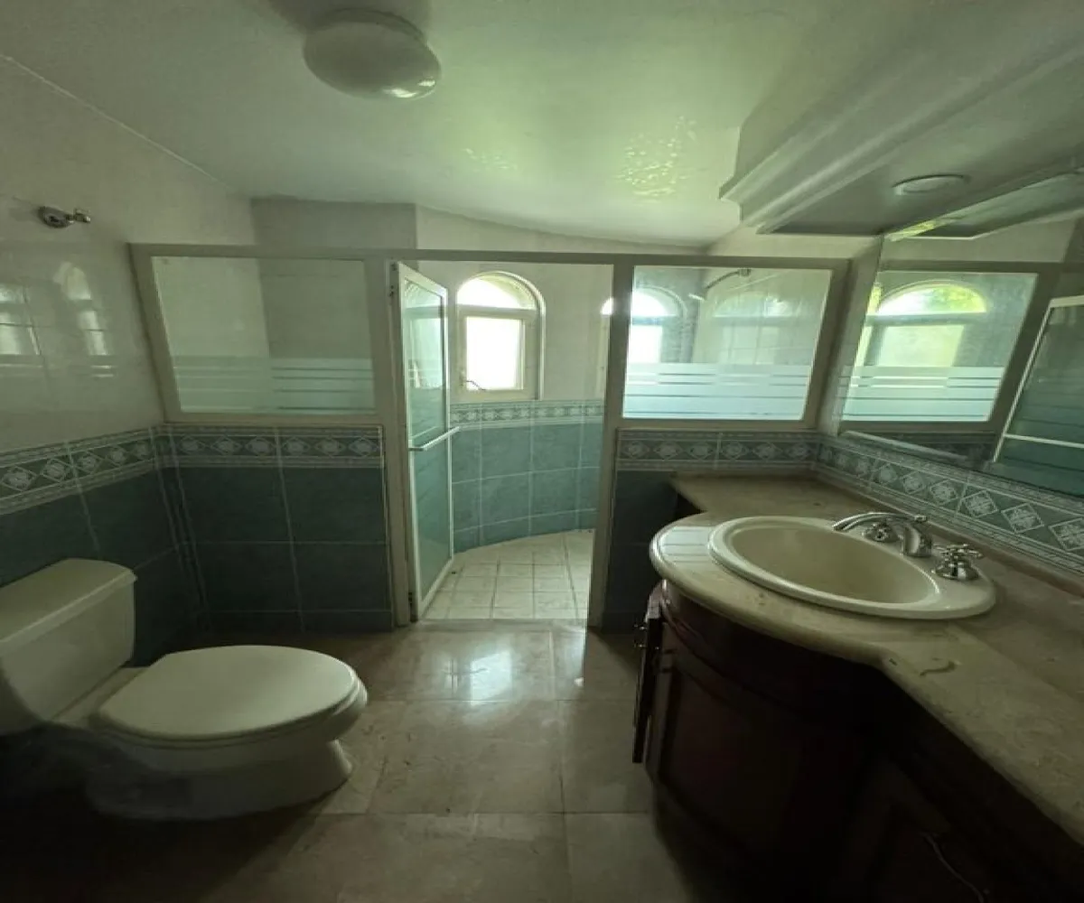 Casa En Venta,Bugambilias,Remanso de las nochebuenas S/N, Zapopan, Jalisco 45237, 4 Habitaciones,5 Baños,Remanso de las nochebuenas,1,pSLyxRd Casa En Venta,Bugambilias,Remanso de las nochebuenas S/N, Zapopan, Jalisco 45237, 4 Habitaciones,5 Baños,Remanso de las nochebuenas,1,pSLyxRd