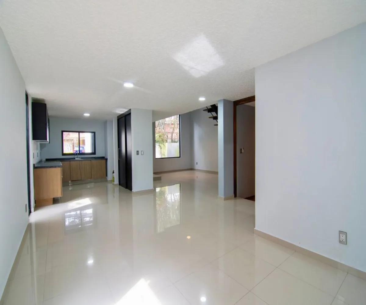 Casa En Venta,Ciudad Bugambilias,Remanso de La Pantera 284, Zapopan, Jalisco 45237, 3 Habitaciones,3 Baños,Remanso de La Pantera,1,prIW4Yj Casa En Venta,Ciudad Bugambilias,Remanso de La Pantera 284, Zapopan, Jalisco 45237, 3 Habitaciones,3 Baños,Remanso de La Pantera,1,prIW4Yj