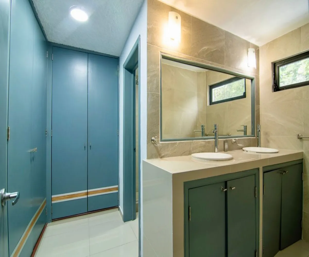 Casa En Venta,Ciudad Bugambilias,Remanso de La Pantera 284, Zapopan, Jalisco 45237, 3 Habitaciones,3 Baños,Remanso de La Pantera,1,prIW4Yj Casa En Venta,Ciudad Bugambilias,Remanso de La Pantera 284, Zapopan, Jalisco 45237, 3 Habitaciones,3 Baños,Remanso de La Pantera,1,prIW4Yj