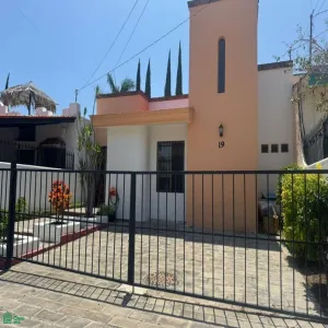 Casa En Renta,Mirasol,Tabachines #19, Mirasol #19, Chapala, Jalisco 45907, 2 Habitaciones,2 Baños,Tabachines #19, Mirasol,1,MX251002201
