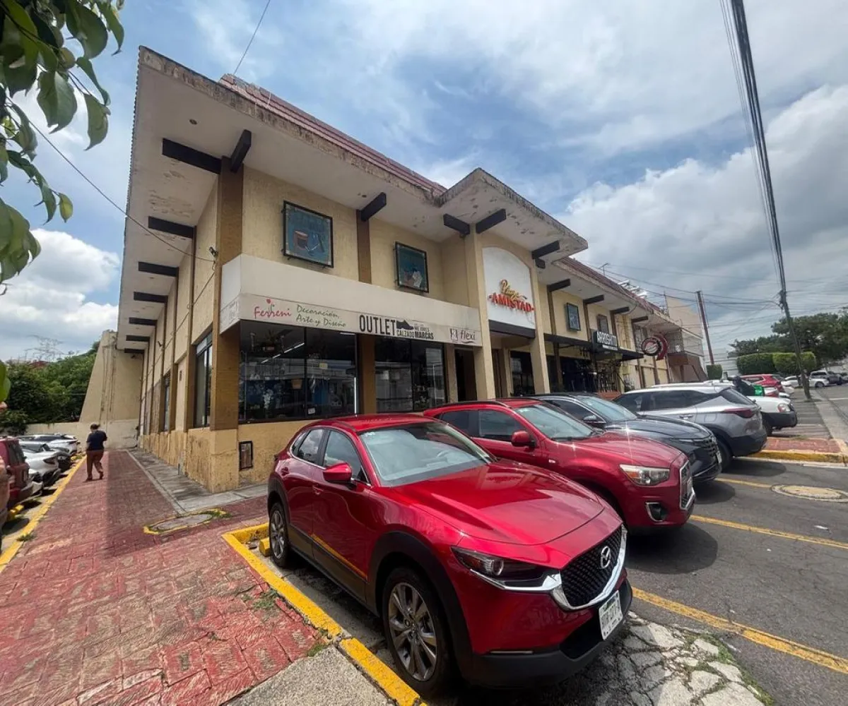 Local En Venta,Jardines Universidad,Avenida Patria 600, Zapopan, Jalisco 45110,Avenida Patria,1,prZ6VXL Local En Venta,Jardines Universidad,Avenida Patria 600, Zapopan, Jalisco 45110,Avenida Patria,1,prZ6VXL